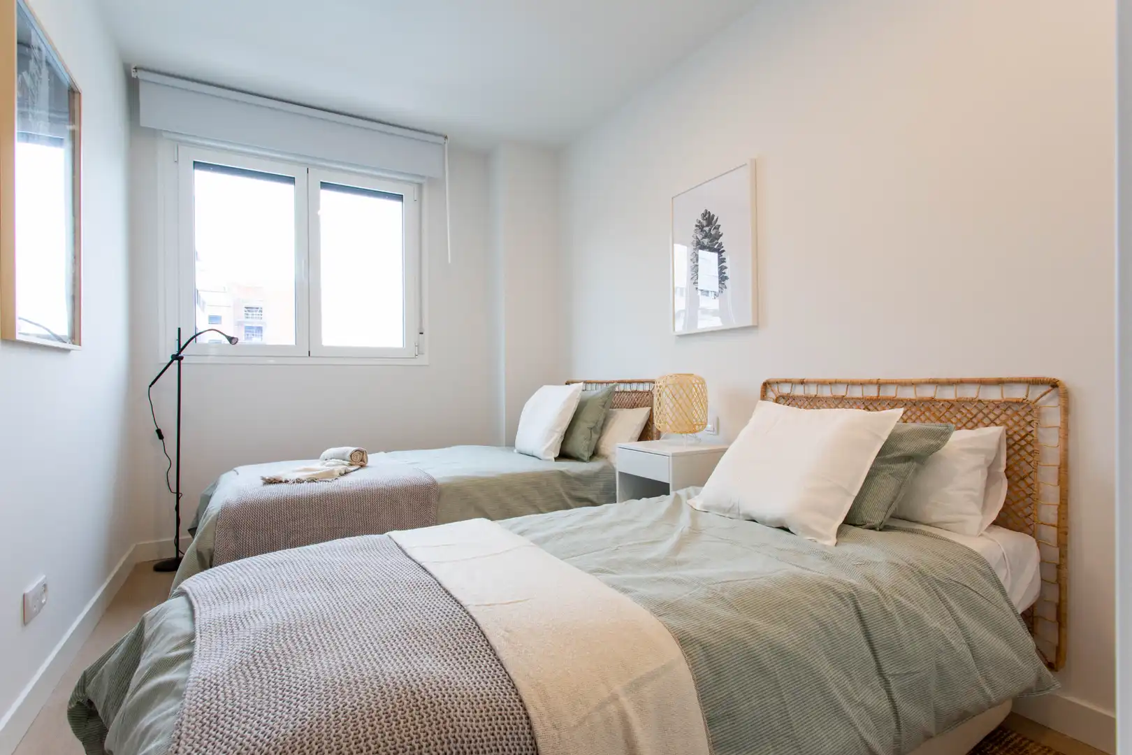 Habitación de Piso en venta en Alcalá de Henares con Aire acondicionado, Calefacción y Trastero