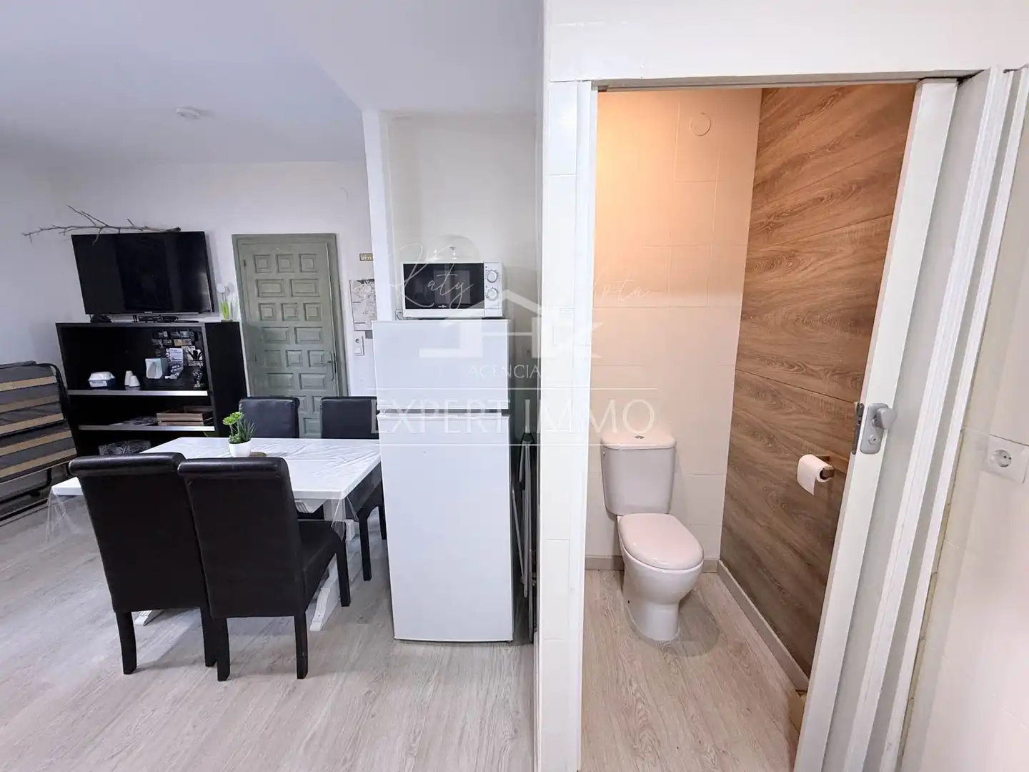 Habitación de Apartamento en venta en Roses con Amueblado y Piscina comunitaria