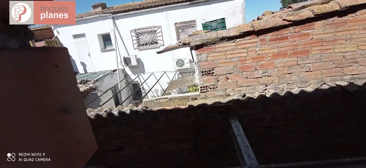 Außenansicht von Gebäude zum Verkauf in Lleida
