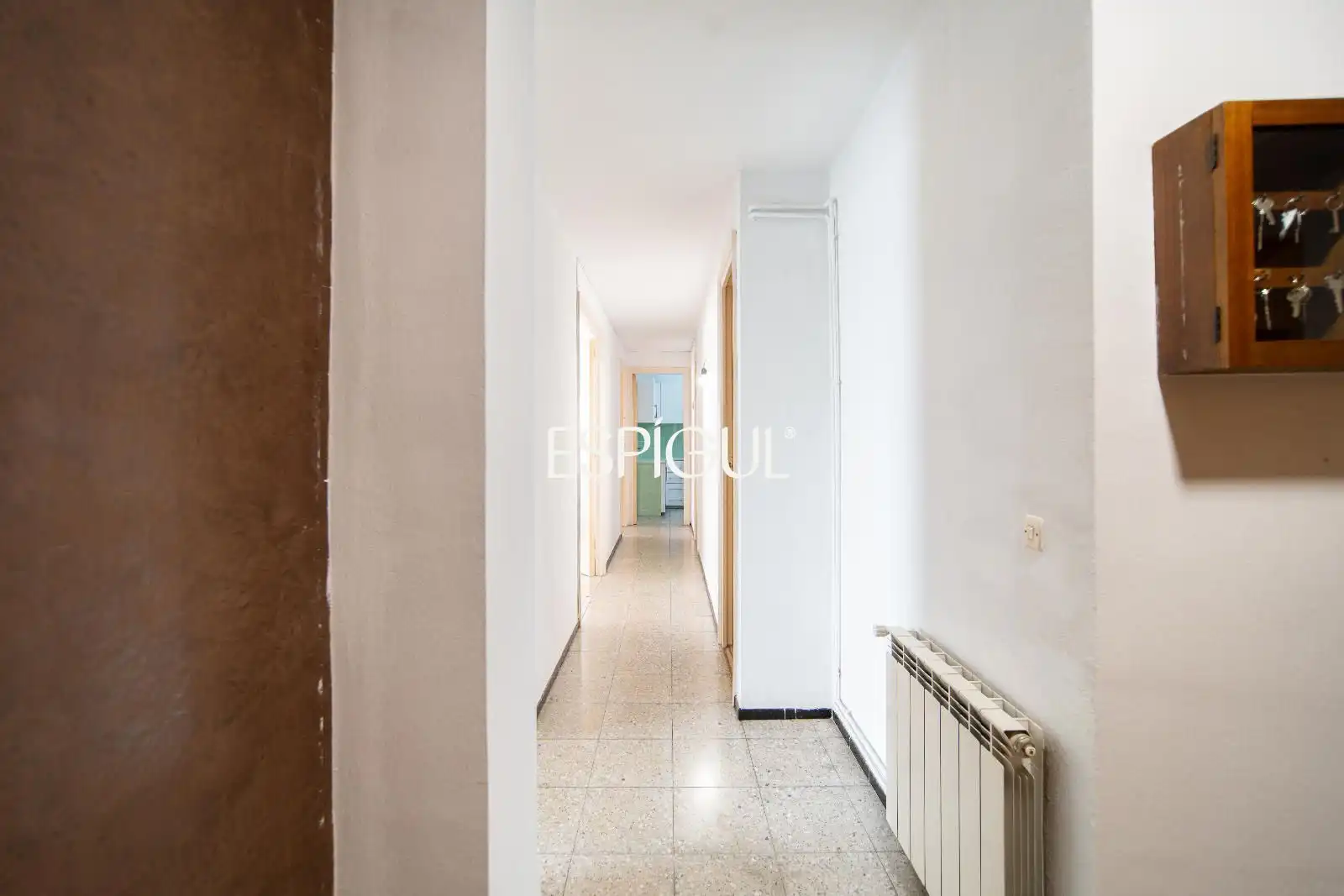 Piso en venta en Girona con Calefacción, Terraza y Amueblado