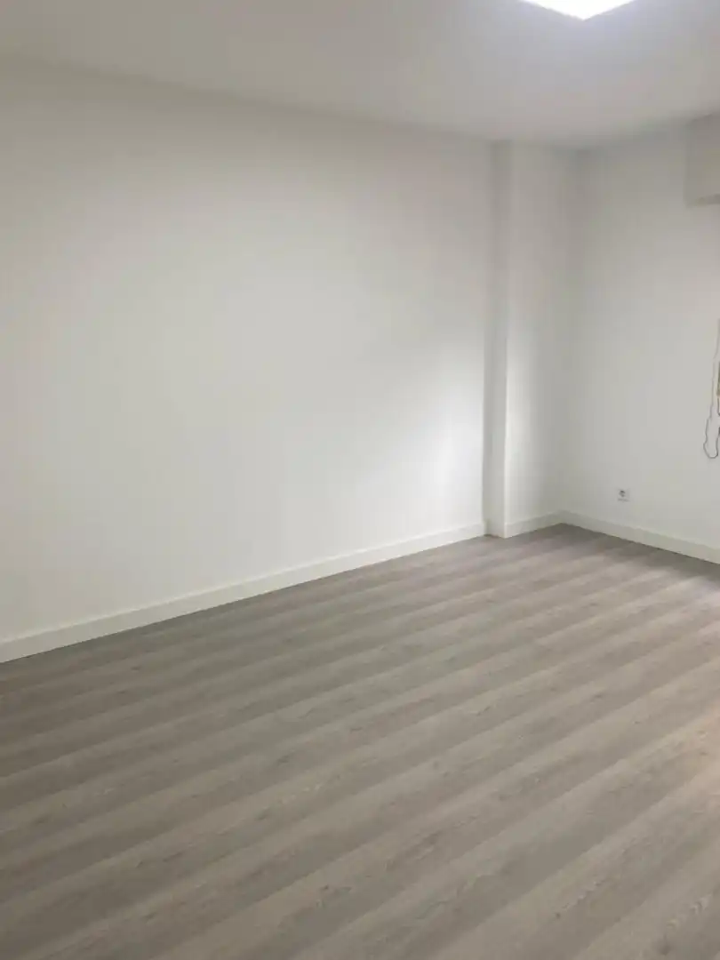 Piso en venta en Almería con Amueblado