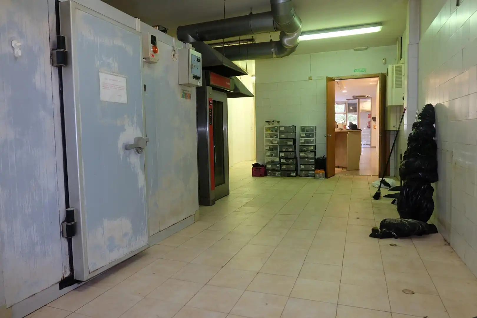 Local en venta en Valencia con Aire acondicionado