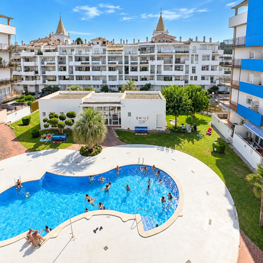 Apartament amb piscina en venda a DEL PORT MARINA 2