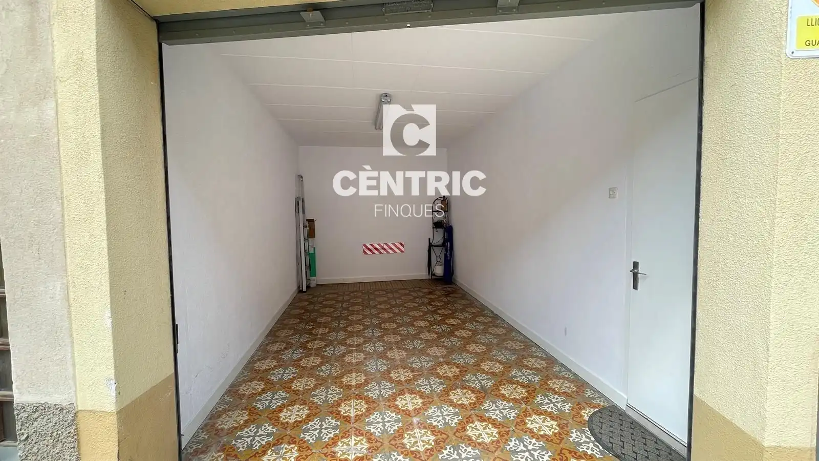 Parking of Detached homes for sale in Terrassa