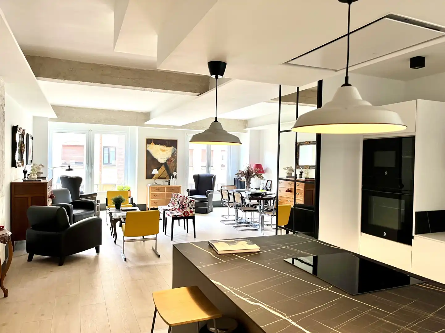 Sala de estar de Piso en venta en  Pamplona / Iruña con Aire acondicionado, Calefacción y Jardín privado