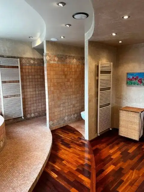 Baño de Casa o chalet en venta en Bescanó con Calefacción, Jardín privado y Parquet