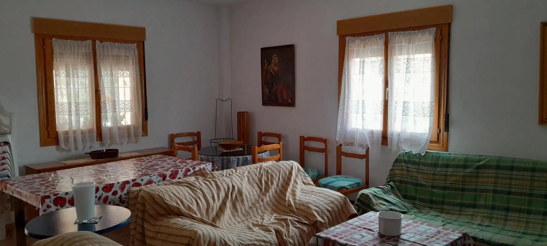 Dormitori de Casa o xalet en venda en Yecla amb Jardí privat i Moblat