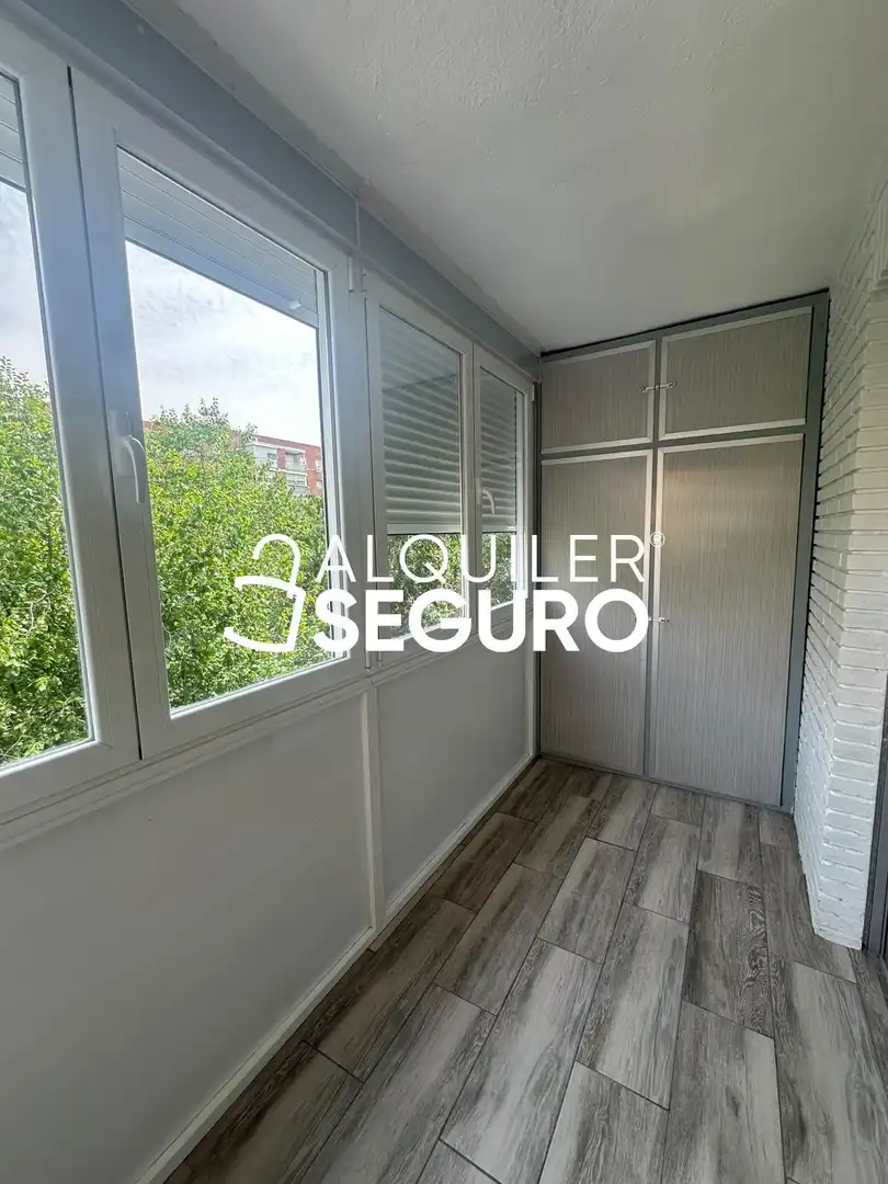 Schlafzimmer von Wohnung zur Miete in Madrid mit Heizung und Terrasse