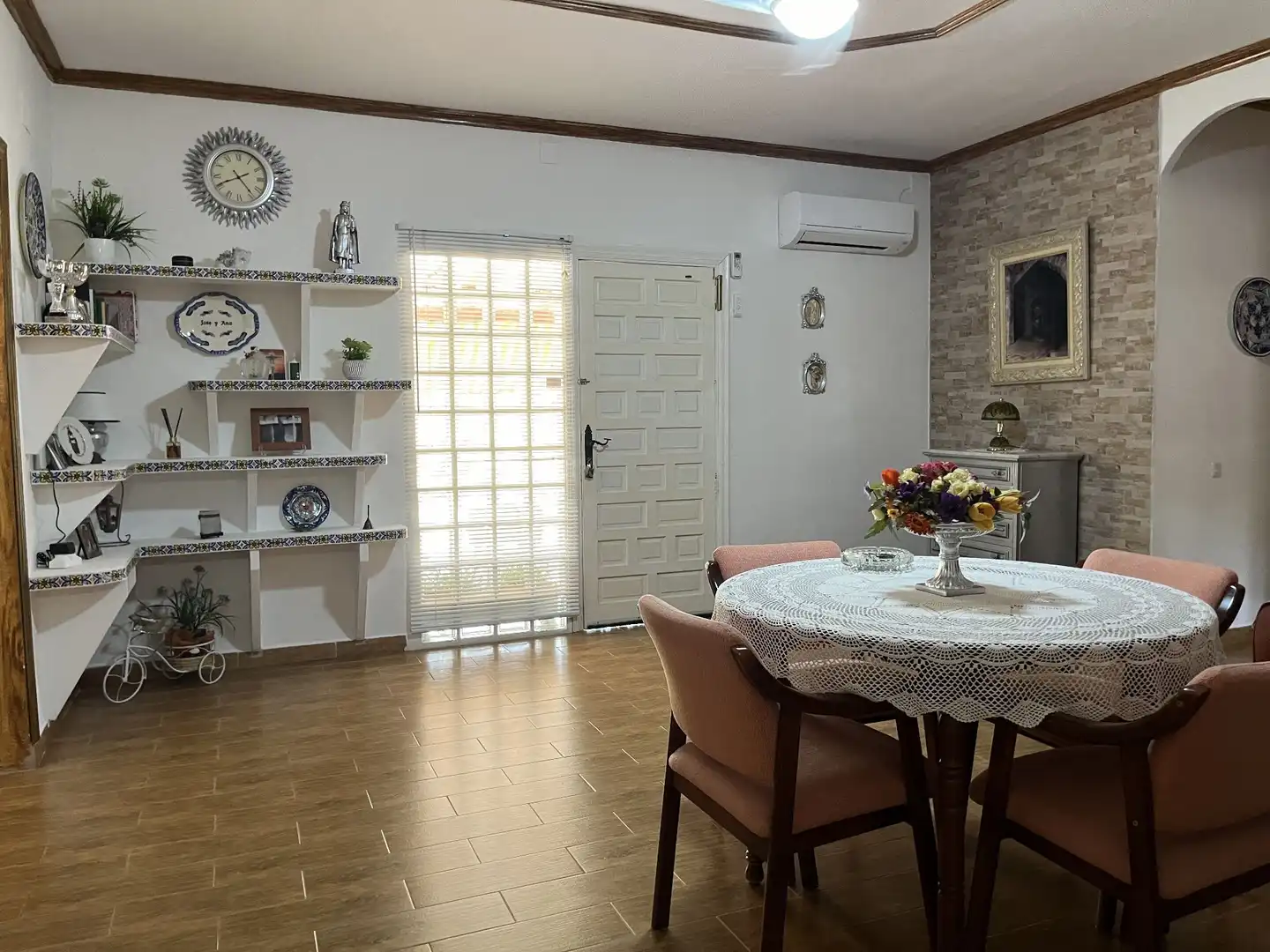 Dining room of Houses for sale in Agullent  with Air Conditioner, Heating and Private garden