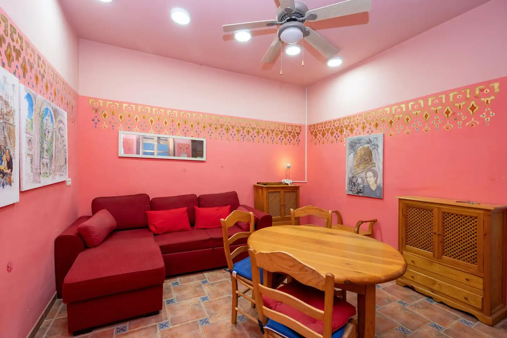 Sala d'estar de Casa o xalet en venda en Granada amb Aire condicionat, Terrassa i Moblat