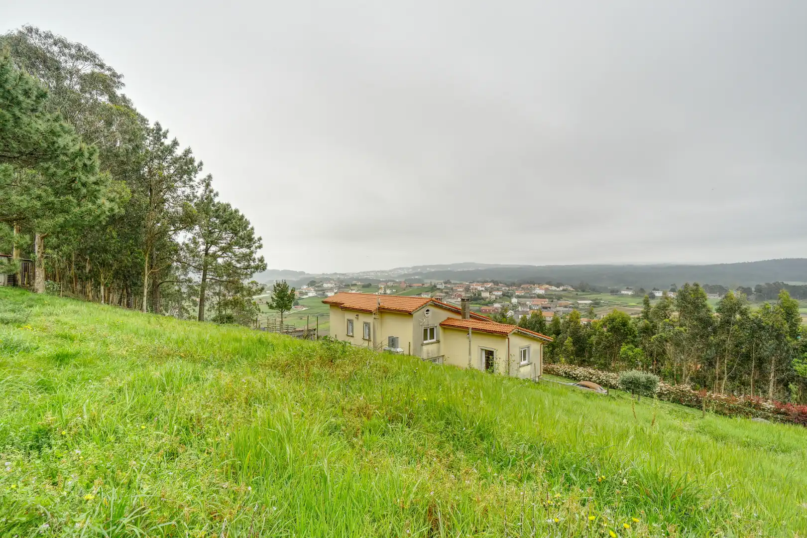 Casa o xalet en venda en Malpica de Bergantiños amb Calefacció, Jardí privat i Parquet