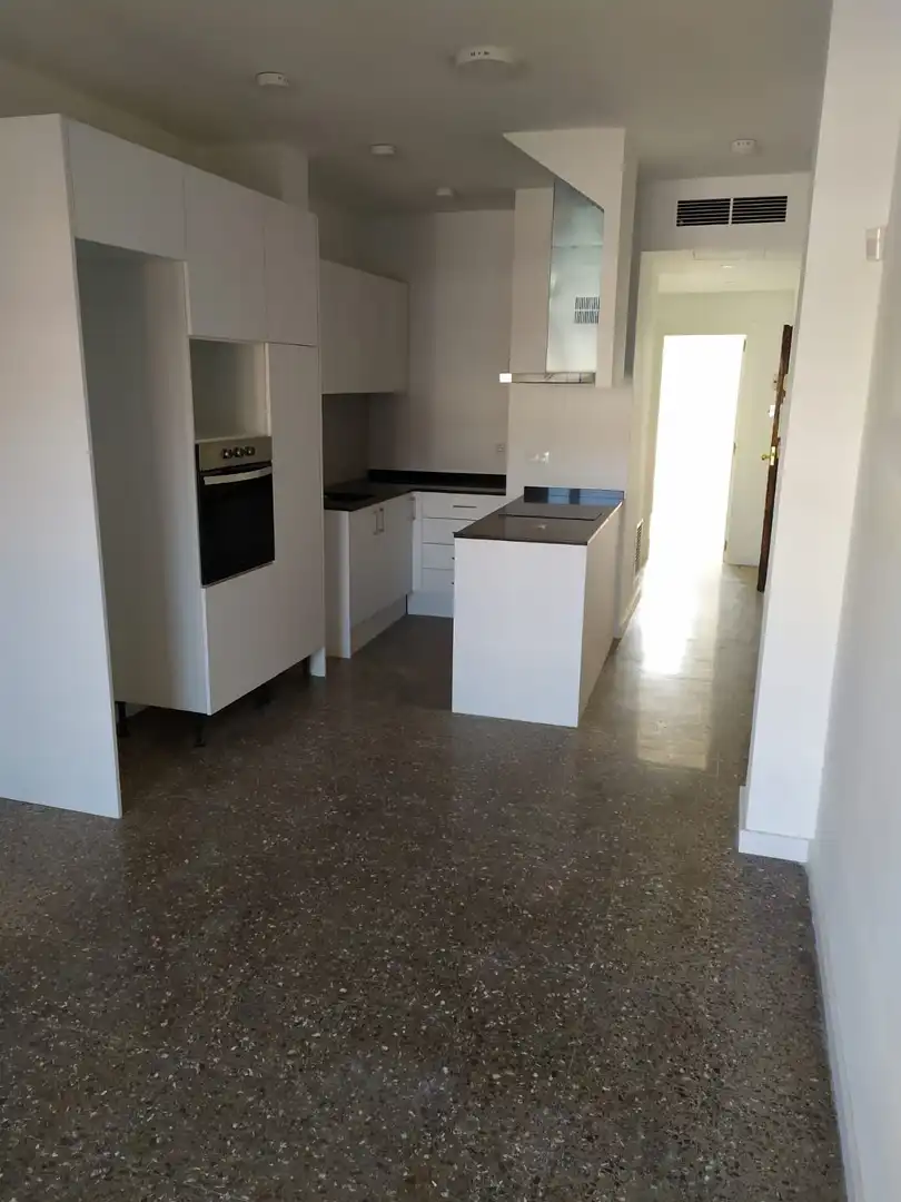 Dachboden zur Miete in Carrer de Sugranyes, 1, Sants-Badal