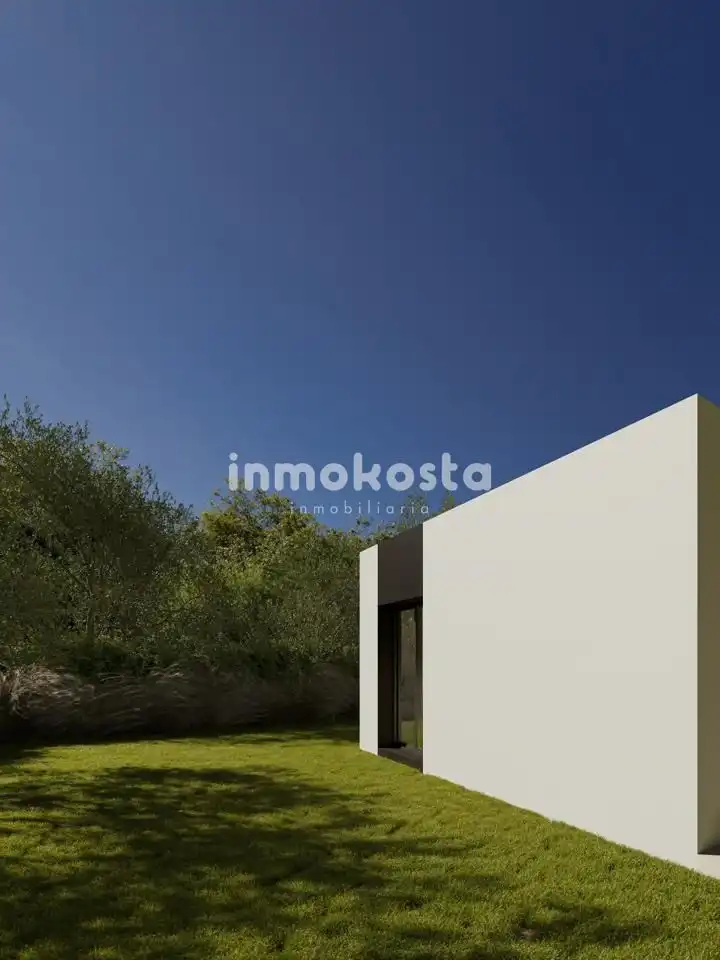 Vista exterior de Casa o xalet en venda en L'Alfàs del Pi amb Aire condicionat, Jardí privat i Terrassa