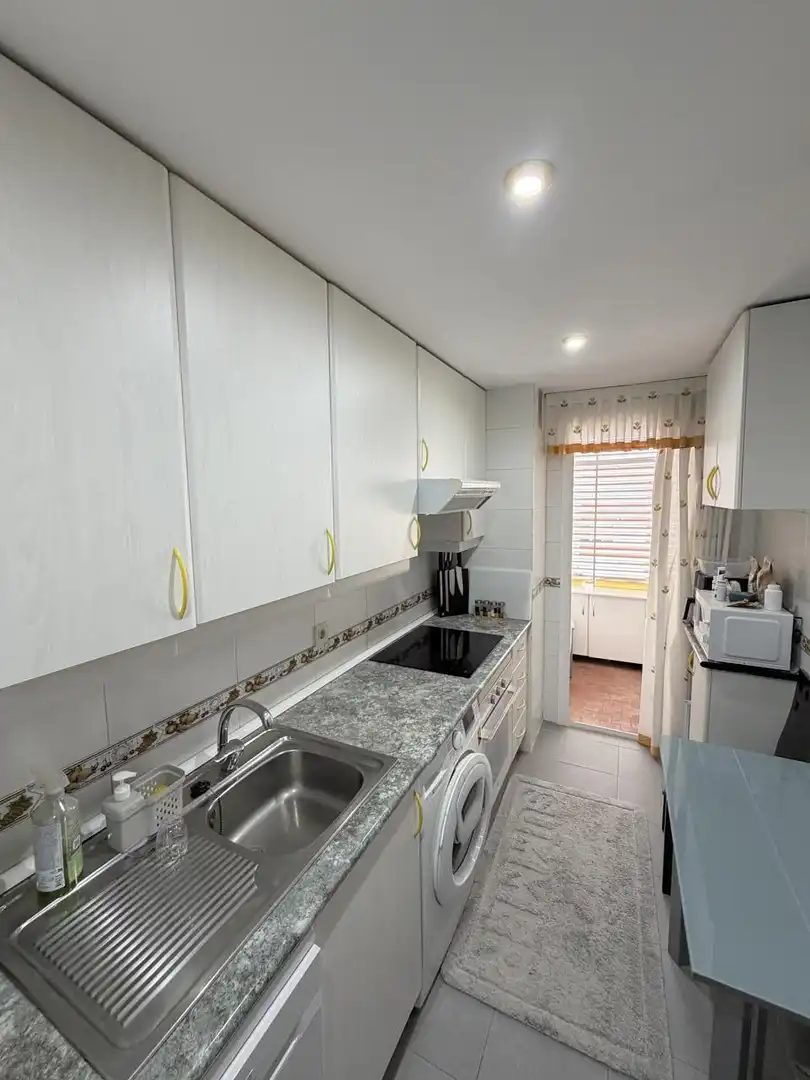 Kitchen of Flat for sale in Torrejón de Ardoz  with Air Conditioner, Heating and Parquet flooring