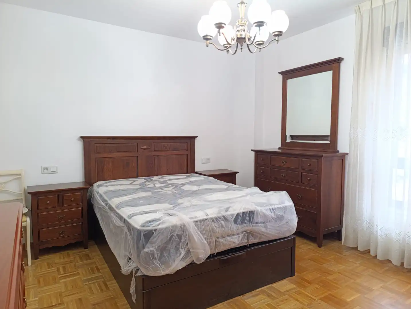Wohnung zur Miete in Oviedo , Asturias