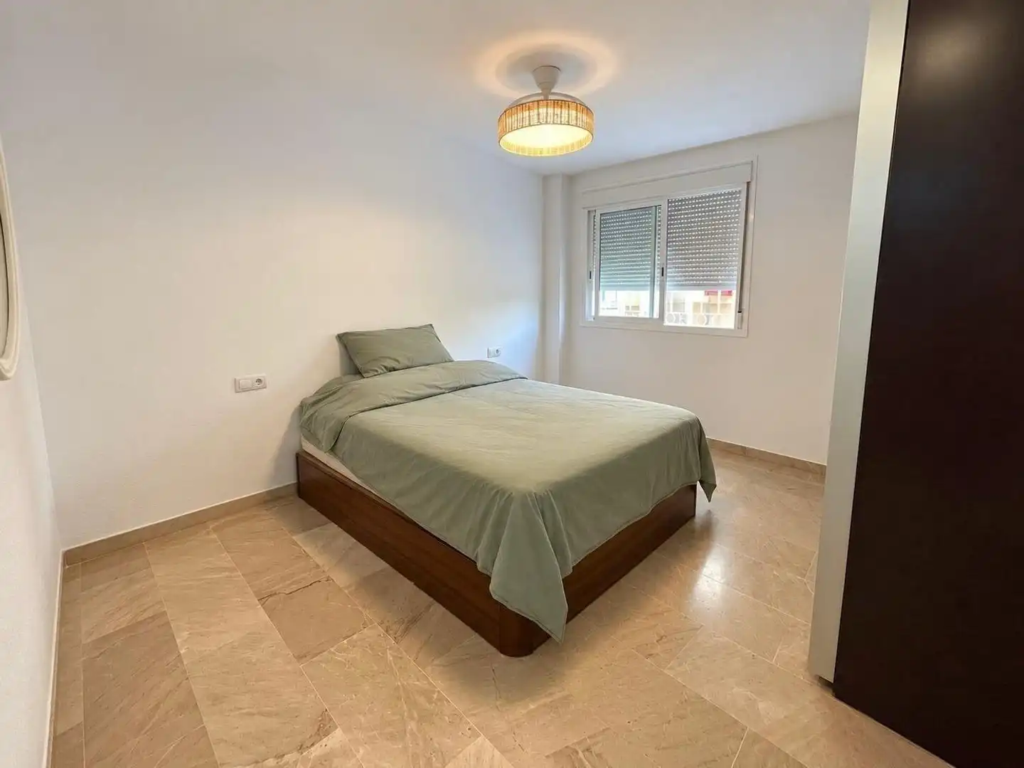Habitación de Piso en venta en Noroeste 