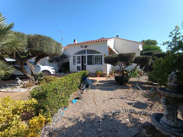 Casa-chalet en Venta en Calle ROVELLO DEL-3 CALES en Les Tres Cales