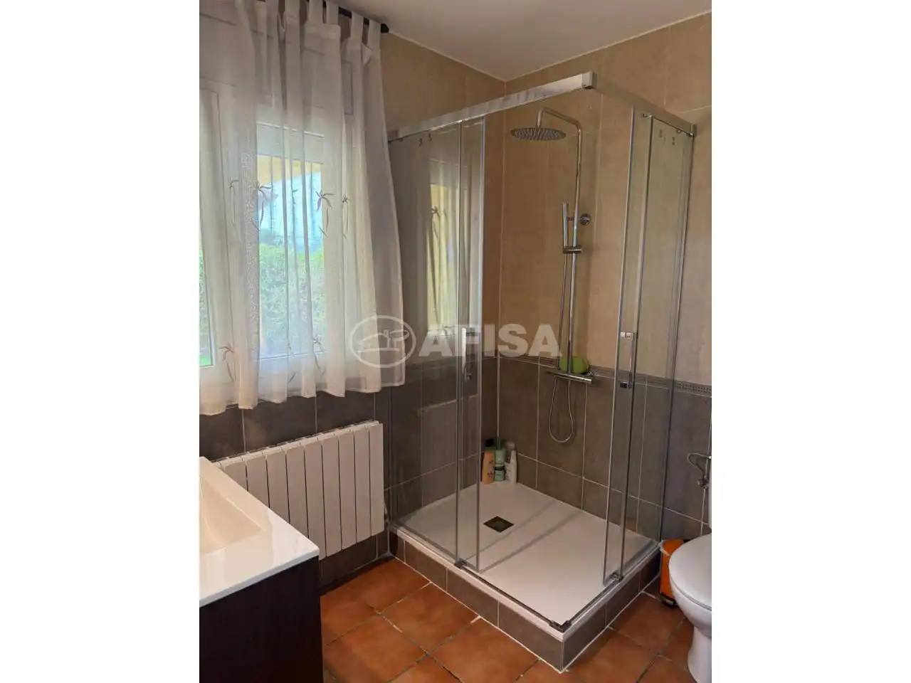 Bany de Casa o xalet en venda en Maçanet de la Selva amb Aire condicionat, Calefacció i Jardí privat