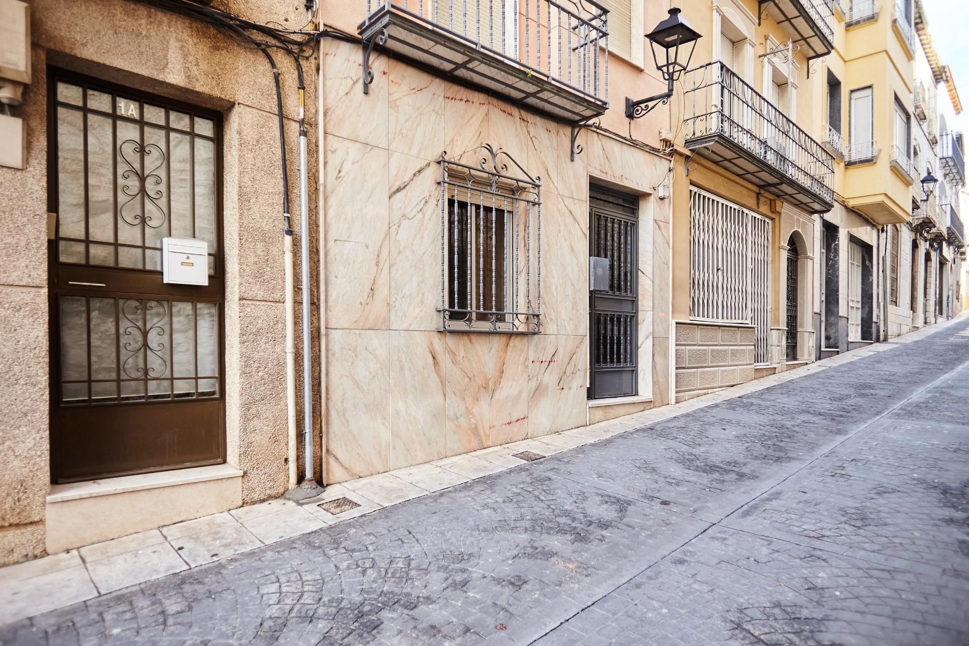 Einfamilien-Reihenhaus zum Verkauf in Calle CRUCES, 1