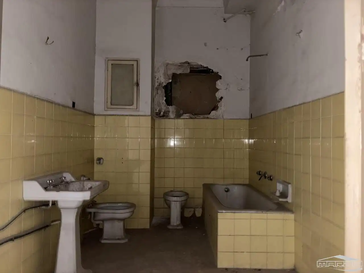Baño de Edificio en venta en Cabra
