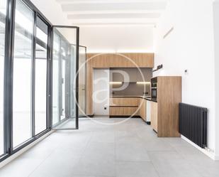 Kitchen of Flat for sale in  Barcelona Capital  with Air Conditioner, Heating and Private garden