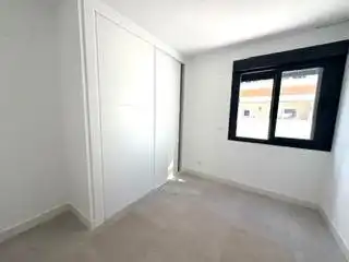 Apartamento con ascensor en venta en Puerto Deportivo, imagen 5