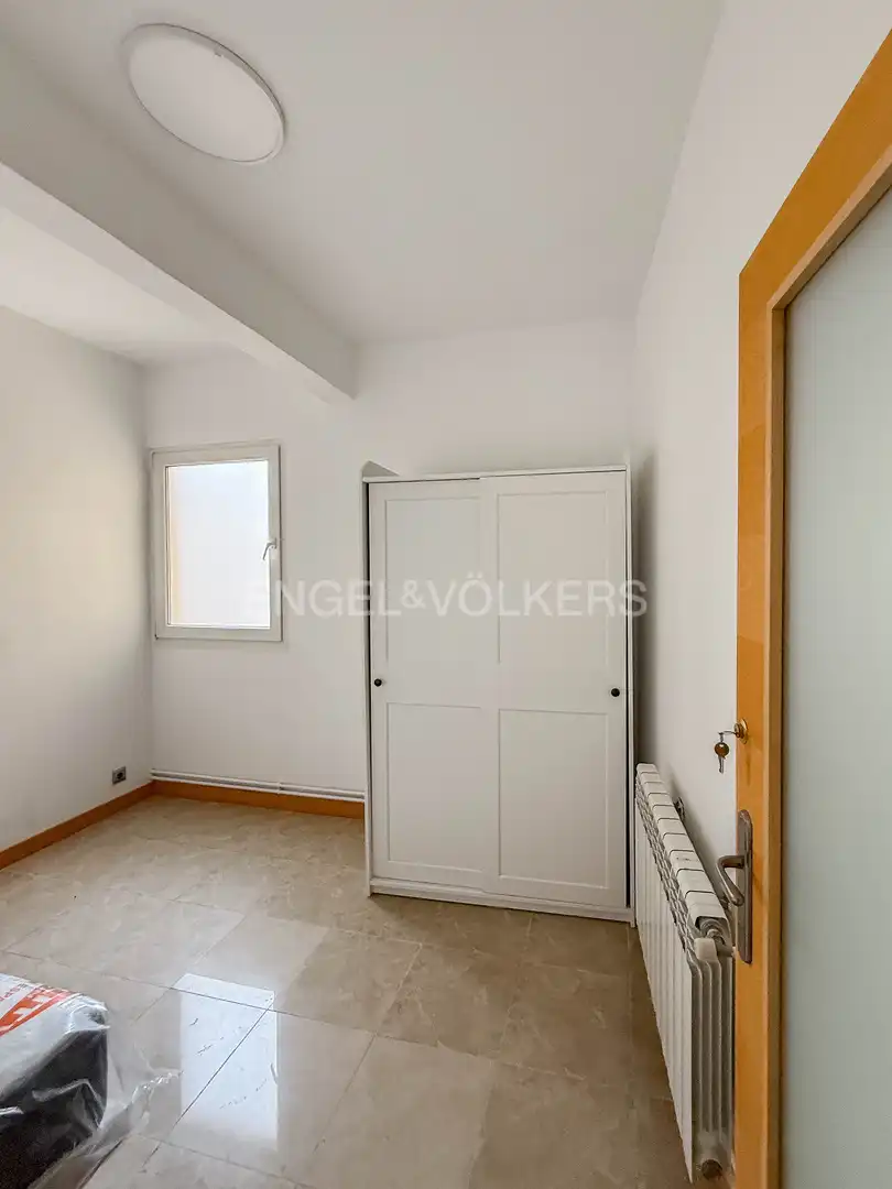 Habitación de Piso de alquiler en Santander con Calefacción, Amueblado y Balcón