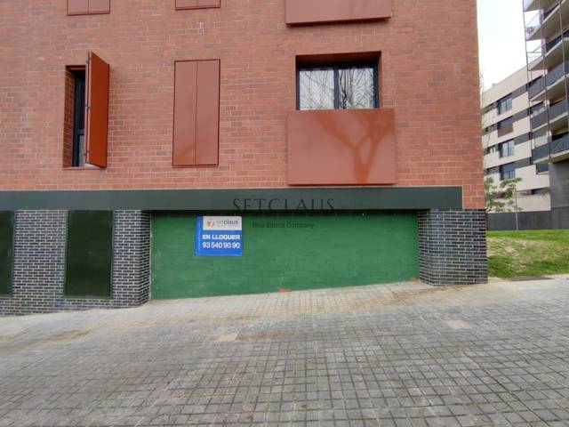 Local comercial en Alquiler en Can Carreras - Montessol