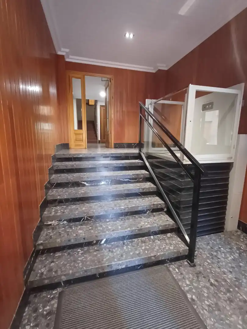 Piso en venta en Autol con Calefacción, Parquet y Trastero