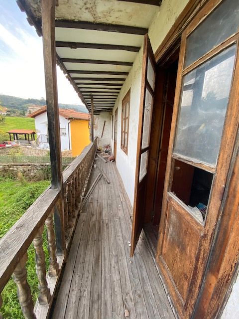 Terrassa de Casa o xalet en venda en Torrelavega 
