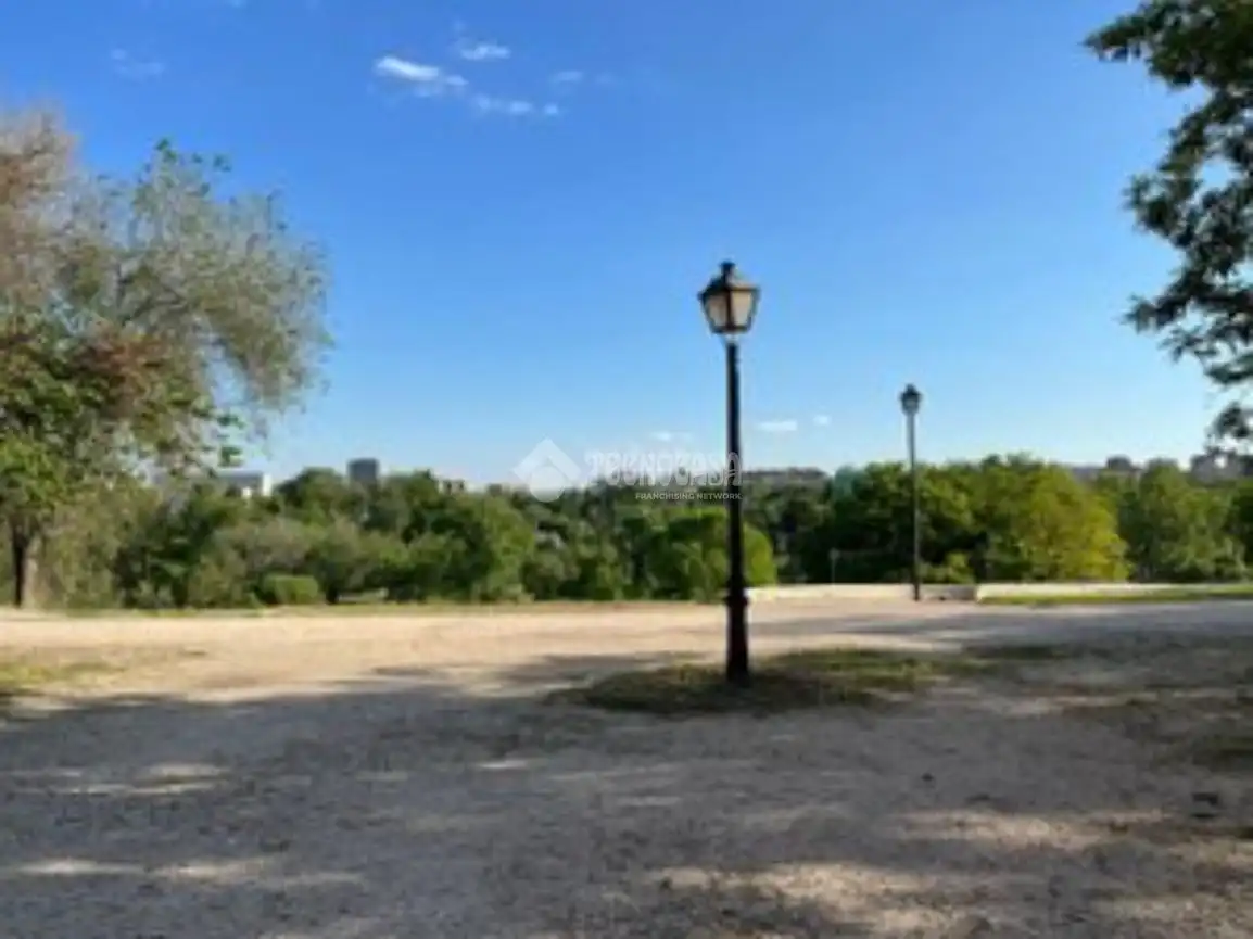 Flat for sale in Madrid  with Air Conditioner, Terrace and Balcony