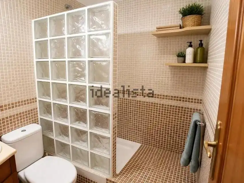 Baño de Piso en venta en Malgrat de Mar con Aire acondicionado, Calefacción y Terraza