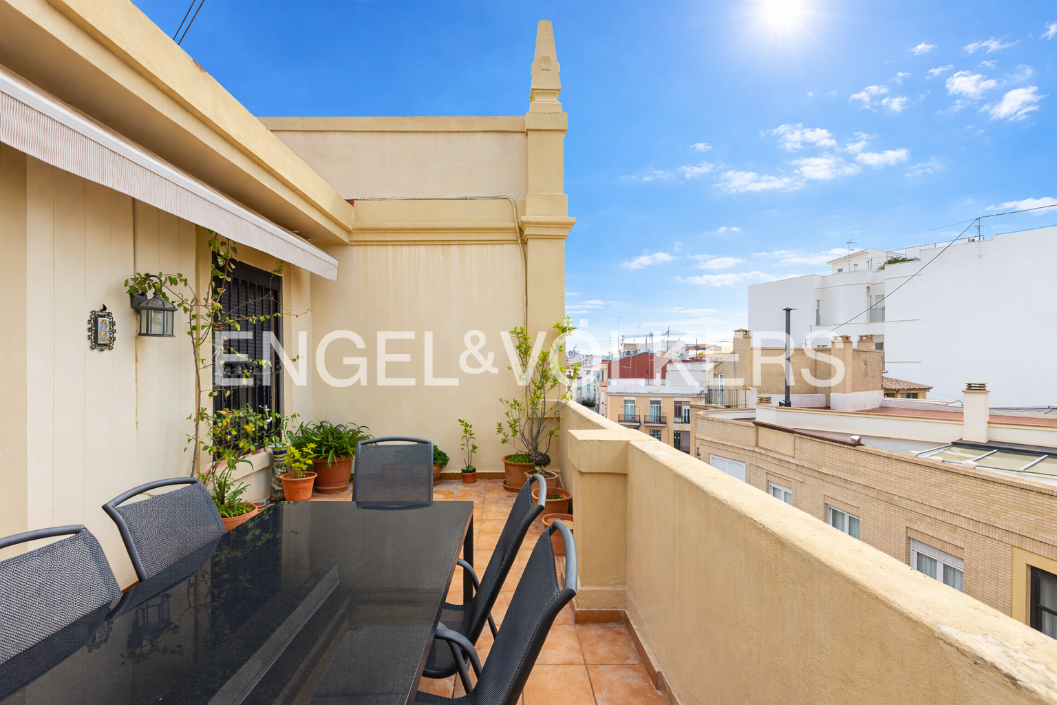 Terrassa de Àtic en venda en  Valencia Capital amb Aire condicionat, Calefacció i Parquet