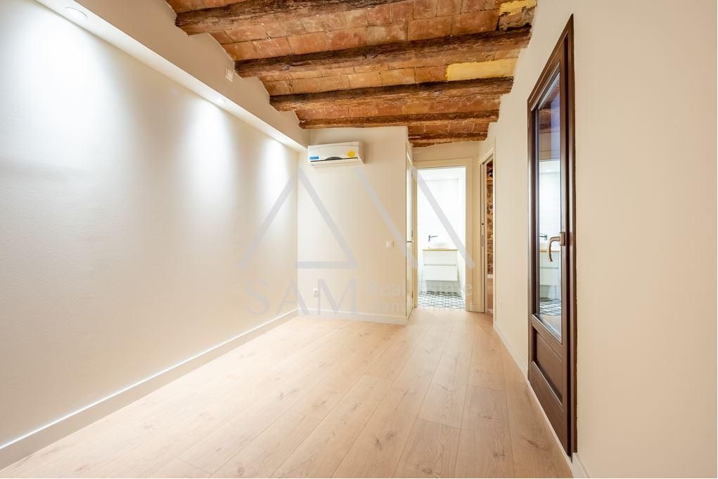 Planta baja for sale in  Barcelona Capital  with Balcony