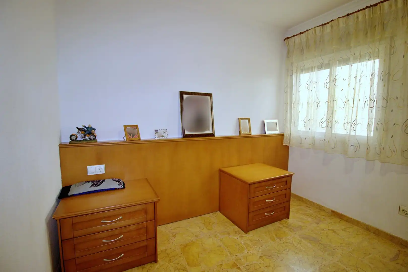 Dormitori de Casa o xalet en venda en Albatera amb Aire condicionat, Calefacció i Jardí privat
