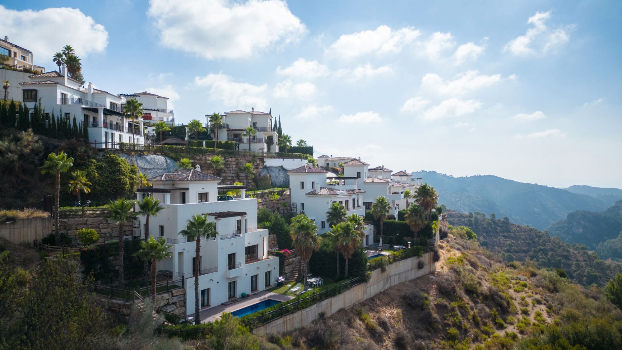 Exterior view of House or chalet for sale in Benahavís  with Air Conditioner, Private garden and Terrace