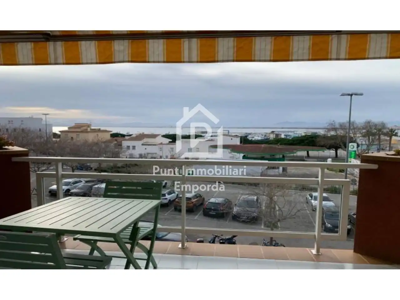 Apartment mit Terrasse zum Verkauf in Calle Mercè Rodoreda