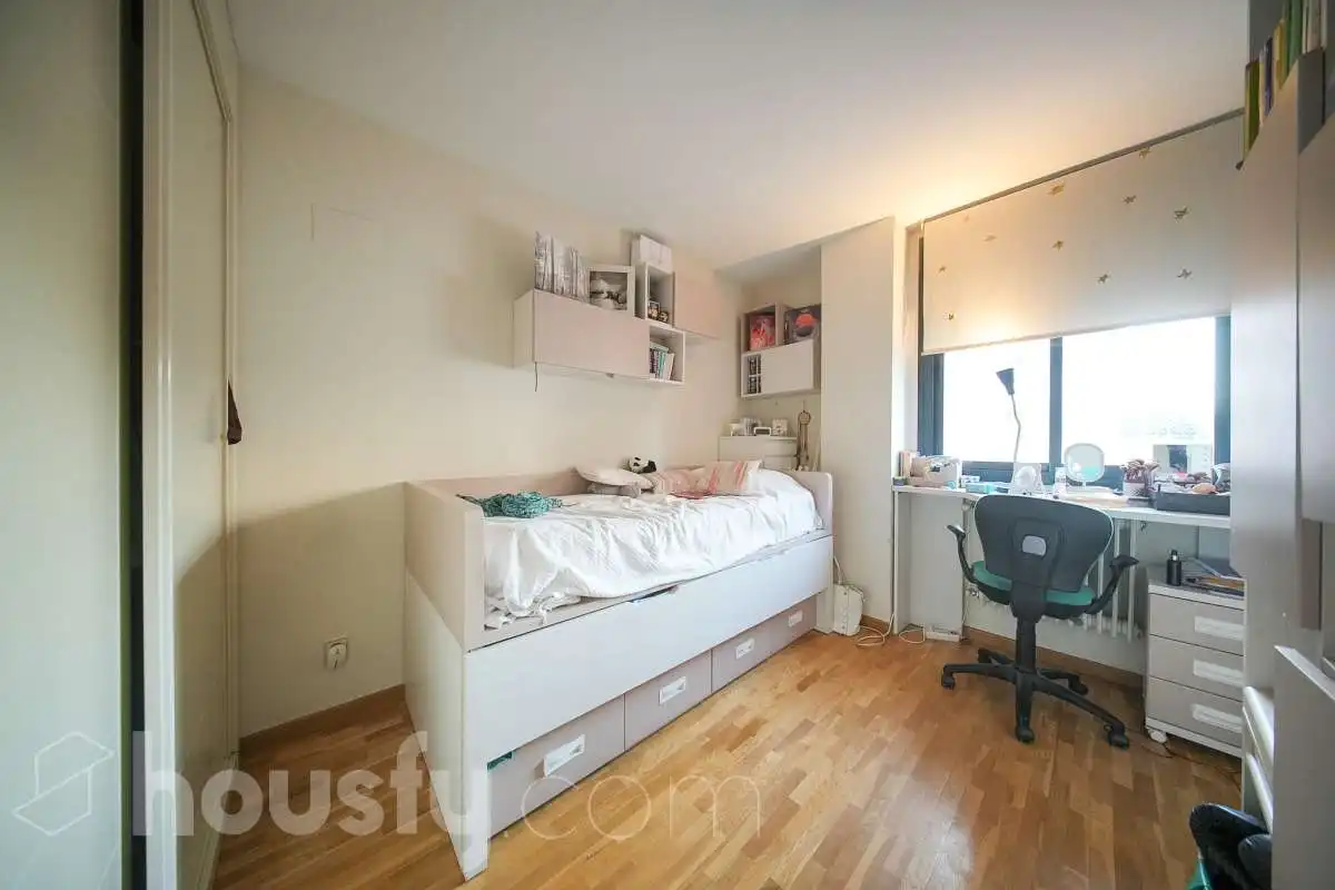 Habitación de Piso en venta en Madrid con Aire acondicionado, Calefacción y Trastero