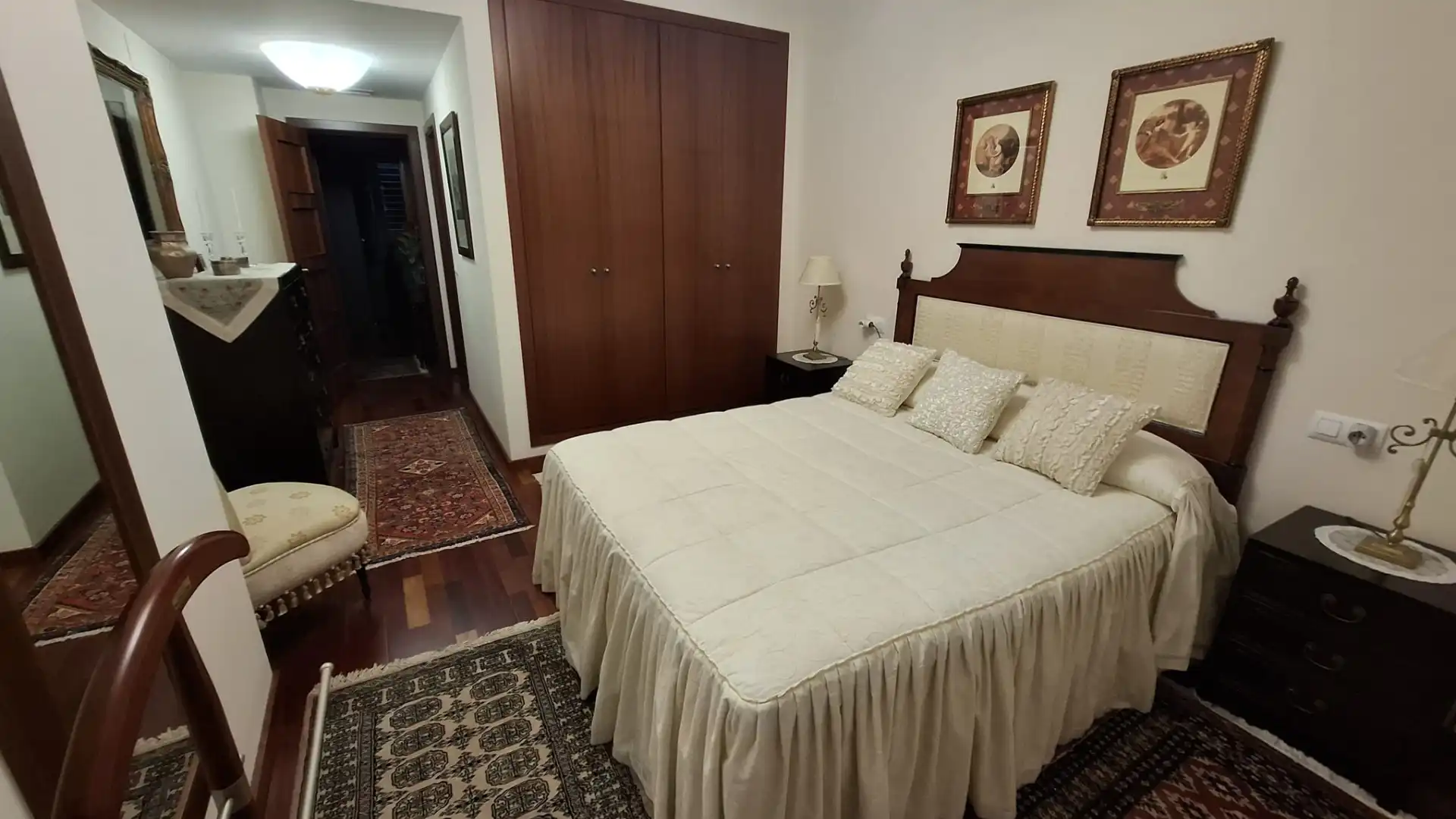 Habitación de Piso de alquiler en Málaga con Aire acondicionado, Terraza y Amueblado