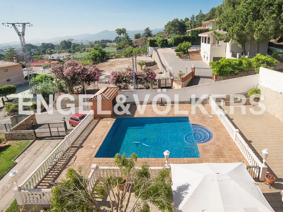 Piscina de Casa o xalet en venda en Onda amb Calefacció, Jardí privat i Terrassa