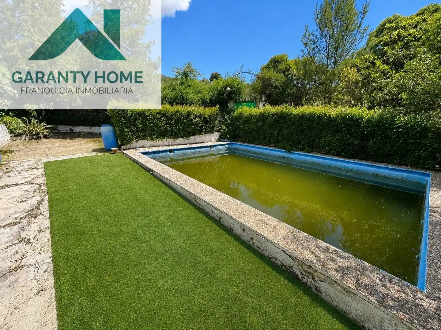 Piscina de Casa o chalet en venta en Martos con Jardín privado, Trastero y Piscina