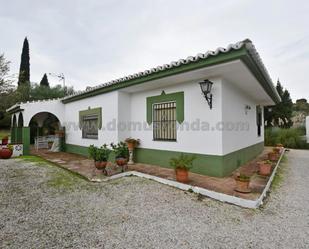 Vista exterior de Finca rústica en venda en Ronda amb Jardí privat, Terrassa i Piscina