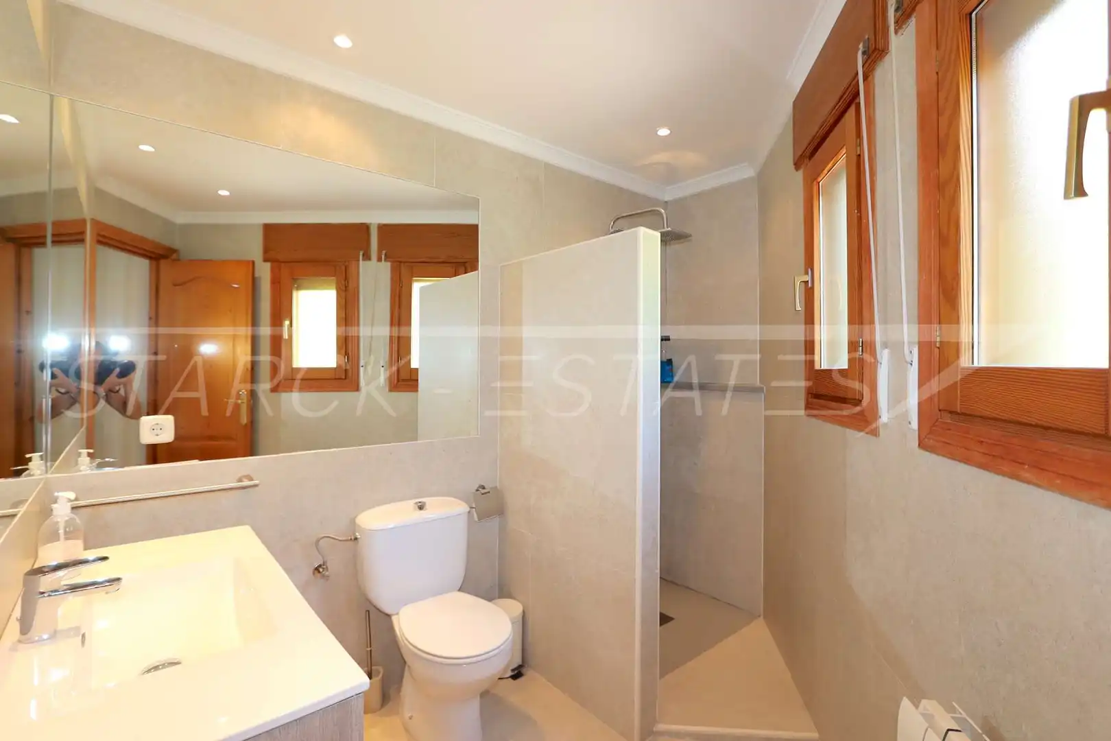 Badezimmer von Residential zum Verkauf in La Vall d'Ebo
