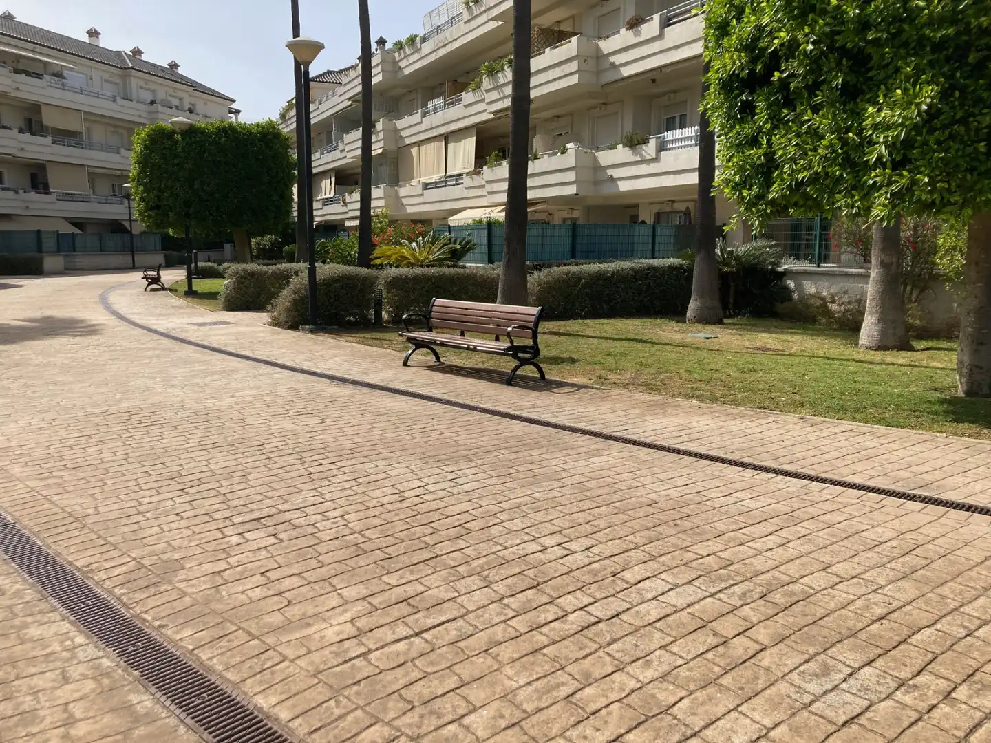 Außenansicht von Wohnung zum Verkauf in Los Barrios mit Terrasse und Gemeinschaftspool