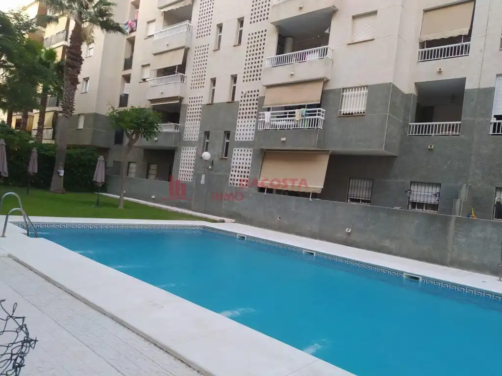 Appartement compact à louer à La Antilla
