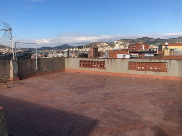 Detached house with garden for sale in Carrer de Roger de Llúria