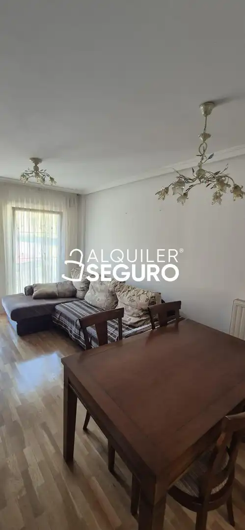 Wohnzimmer von Loft zur Miete in Oviedo  mit Klimaanlage, Heizung und Abstellraum