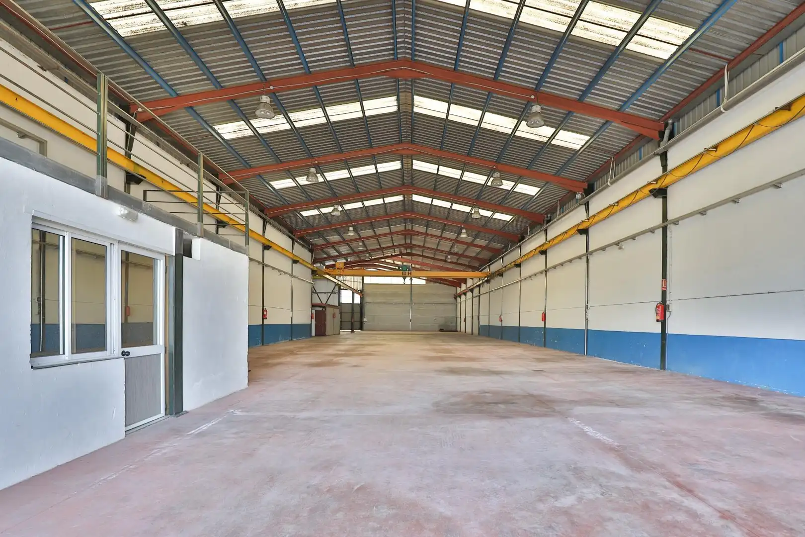 Industrial buildings for sale in Calle Atalaya, Alcalá la Real
