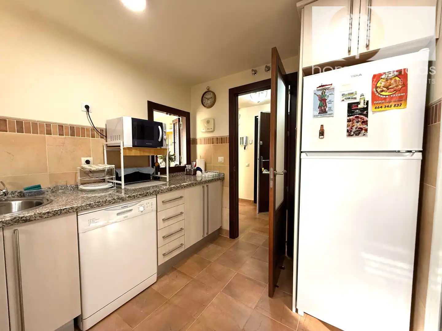 Cocina de Piso en venta en Ayamonte con Terraza, Amueblado y Horno