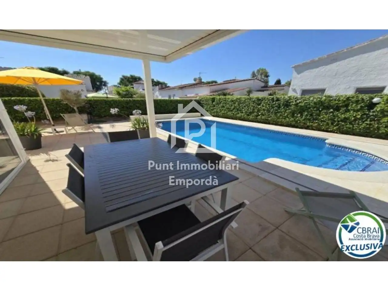 Casa con piscina en venta en Calle Montseny, imagen 5